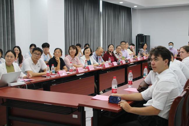 2025年上海国际暑期学校结业典礼圆满落幕