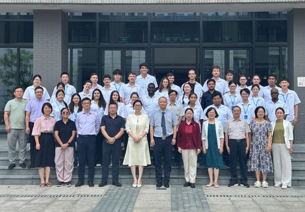 2025年上海国际暑期学校结业典礼圆满落幕