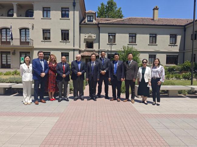 深化拉美合作,共促能源发展:我校代表团访问巴西、智利成果丰硕 深化拉美合作,共促能源发展:我校代表团访问巴西、智利成果丰硕