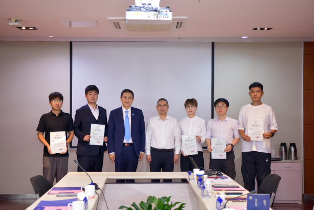 宋来接待全球能源互联网发展合作组织程志强总监来访