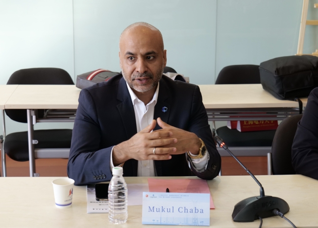 我校人工智能学部与高知特信息技术有限公司举行校企“微订单培养”合作协议签约仪式 我校人工智能学部与高知特信息技术有限公司举行校企“微订单培养”合作协议签约仪式