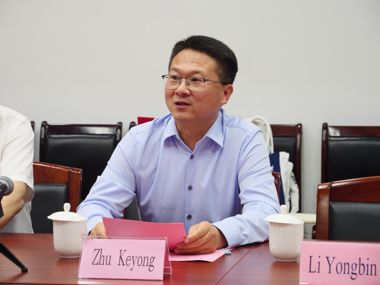 朱克勇接待美国达拉斯浸会大学来访代表团 朱克勇接待美国达拉斯浸会大学来访代表团